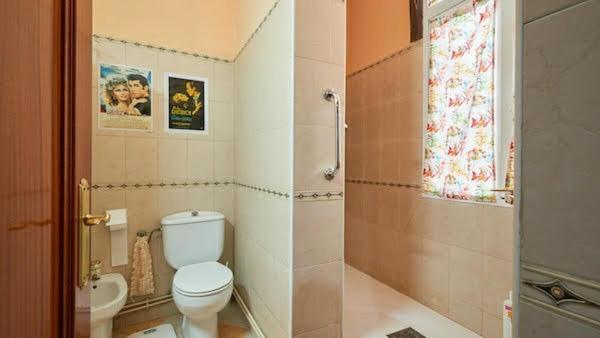 Habitacion Maravillosa En Apartamento Compartido Madrid Centro المظهر الخارجي الصورة